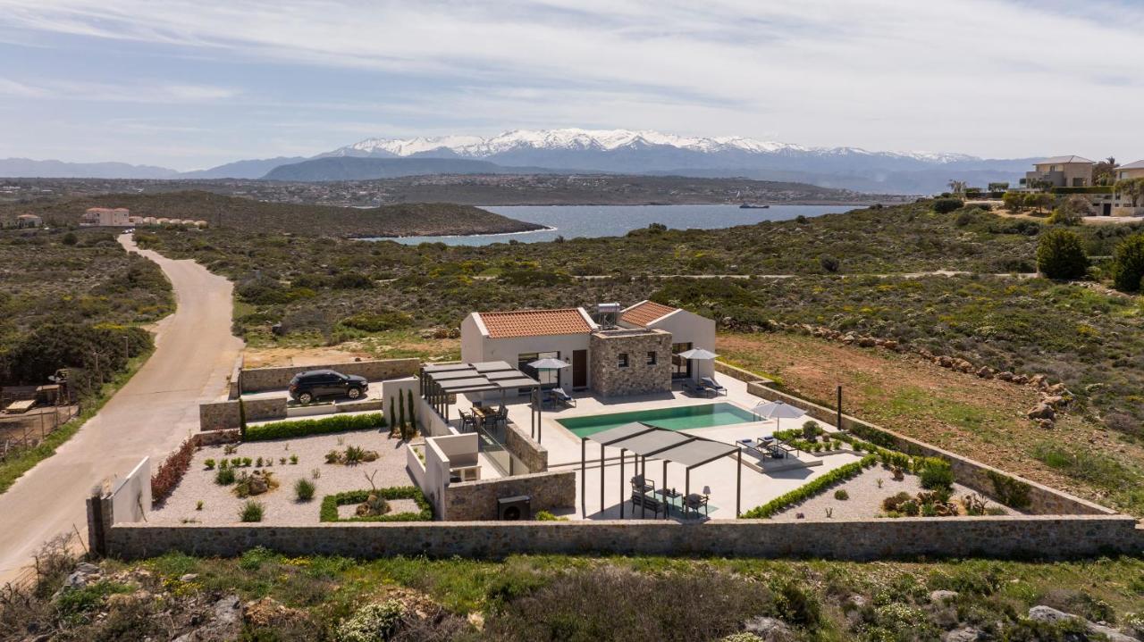 Villa Afeidia Tersanas Luaran gambar